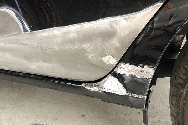 トヨタアクアの板金塗装 修理 実例